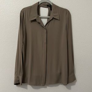Women’s shirt